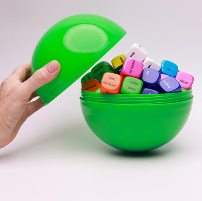 Big Claw Machine Capsules Green Plastic Sphere Party Favor Containers Round 5 pcs 6.3 inch Jumbo Plastic Christmas Ornaments Extra Large Candy Gift Box Empty Craft Party Supplies Vending Capsules