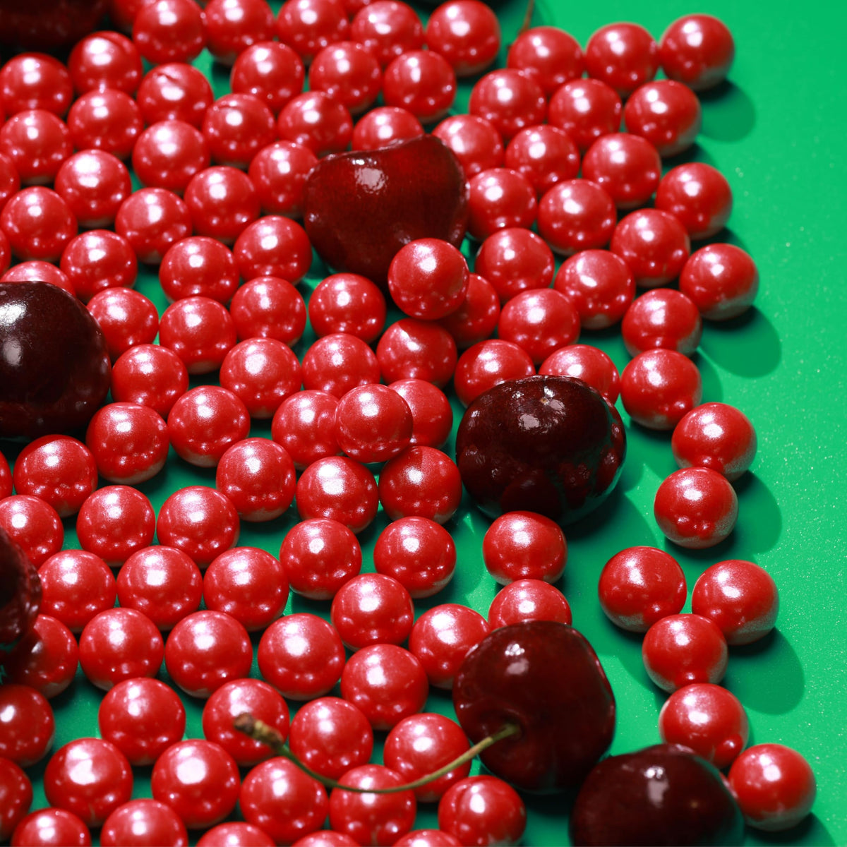 Shimmer Gumballs for Gumball Machine Cherry Flavored Candy - Pearl Red Gumballs 45 pcs 3.5 oz Chewing Gum - Nostalgic Valentines Candy for Party Favors Easter Basket & Sweet Treats, 16mm (0.62 inch)